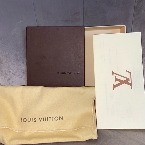 Louis Vuitton Monogram Elysee Havane Wallet - Picture 1 of 7